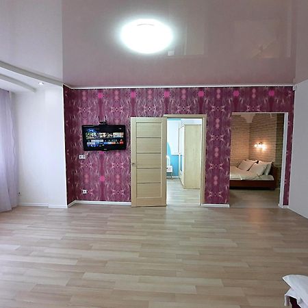 Квартира Посуточно Двокімнатна У Мікрорайоні Садовий Мережа Alex Apartments Документи Для Відряджень Фоп 3 Група Poltawa Zimmer foto