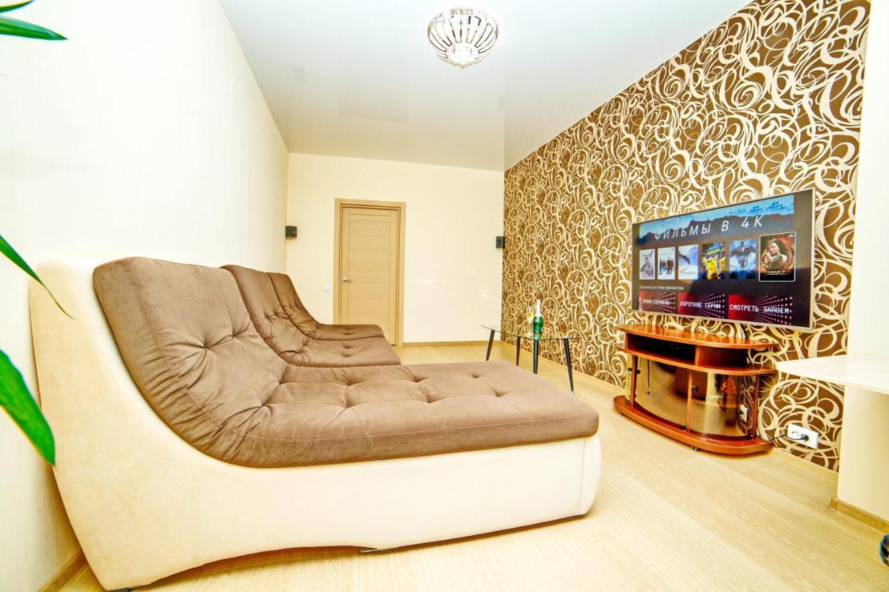Квартира Посуточно Двокімнатна У Мікрорайоні Садовий Мережа Alex Apartments Документи Для Відряджень Фоп 3 Група Poltawa Exterior foto