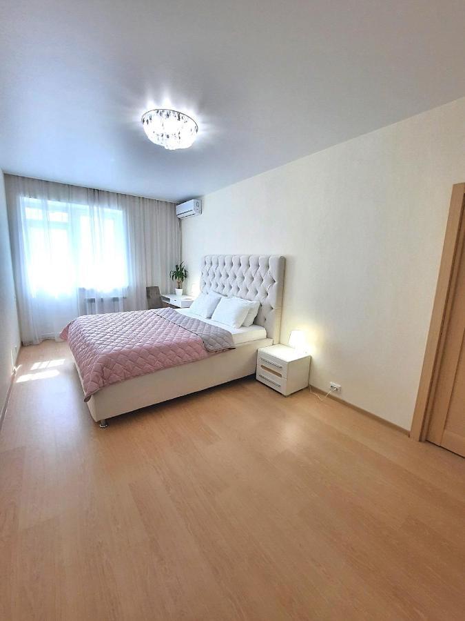 Квартира Посуточно Двокімнатна У Мікрорайоні Садовий Мережа Alex Apartments Документи Для Відряджень Фоп 3 Група Poltawa Exterior foto