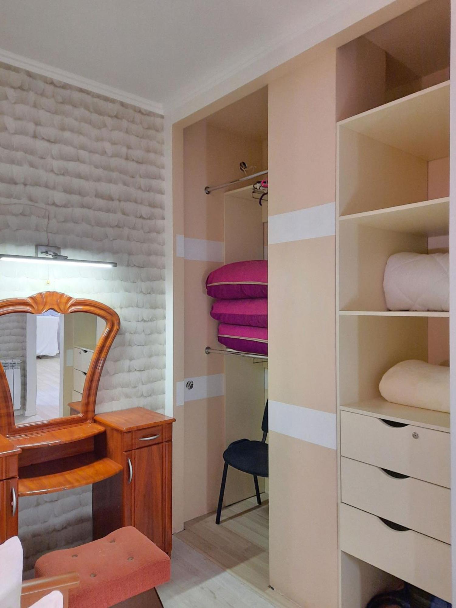 Квартира Посуточно Двокімнатна У Мікрорайоні Садовий Мережа Alex Apartments Документи Для Відряджень Фоп 3 Група Poltawa Zimmer foto